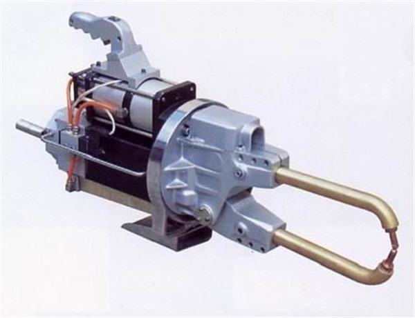 6-懸掛點焊機-X.jpg